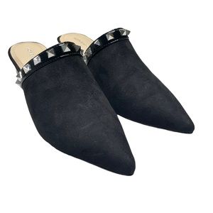 Adrienne Vittadini Golda Mule size 6